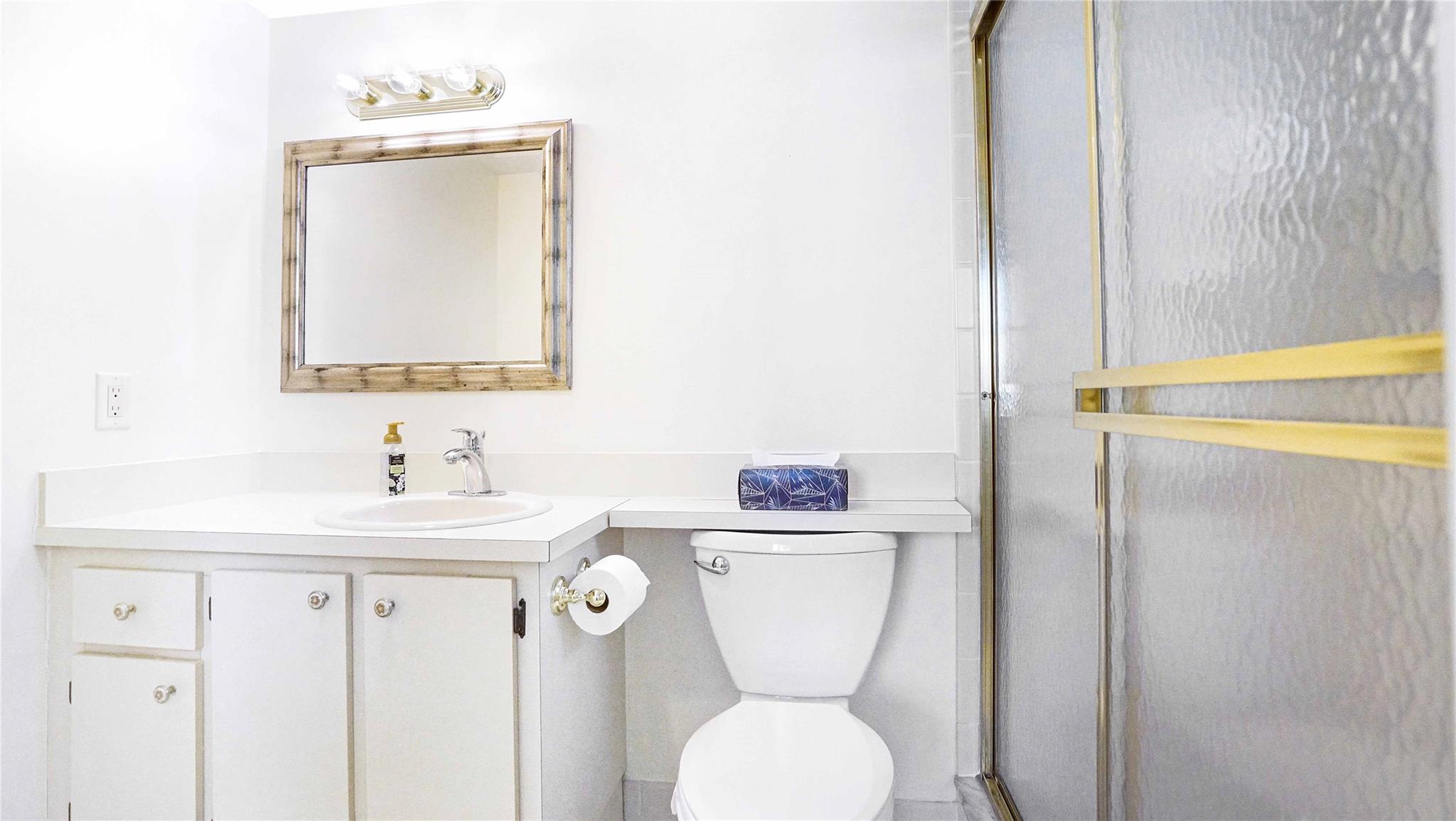 MEADOWBROOK LAKES VIEW - Residential