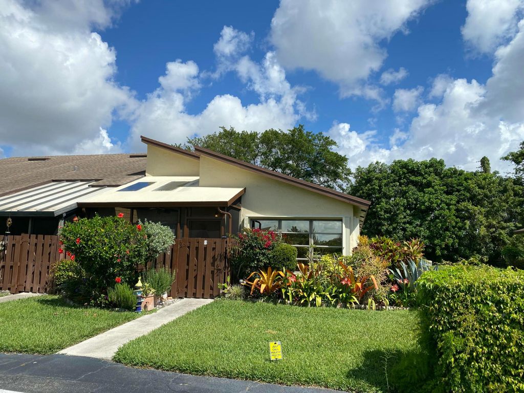 Photo of 5061 Nesting Way #D, Delray Beach, FL 33484 (MLS # B26008354)