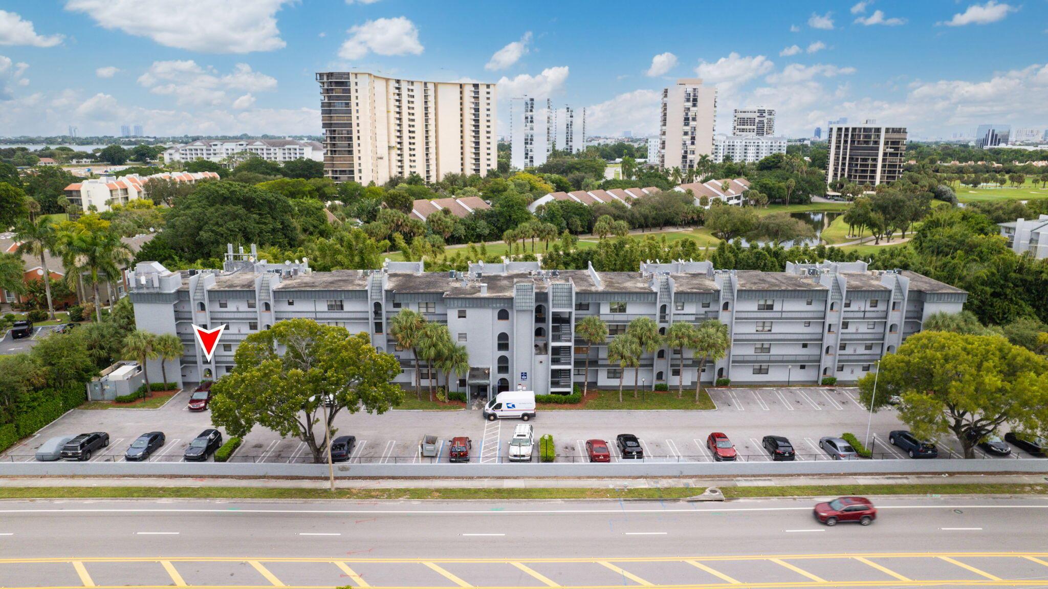 PRESIDENTIAL GOLFVIEW CON - Residential