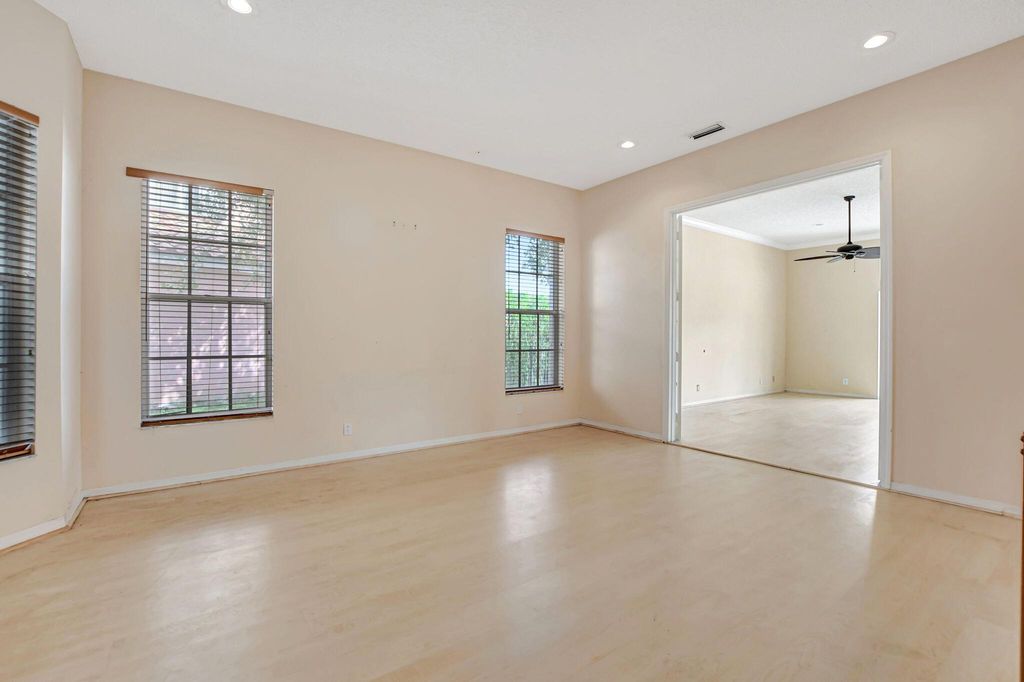 Photo of 22281 Rushmore Place, Boca Raton, FL 33428 (MLS # R10978599)