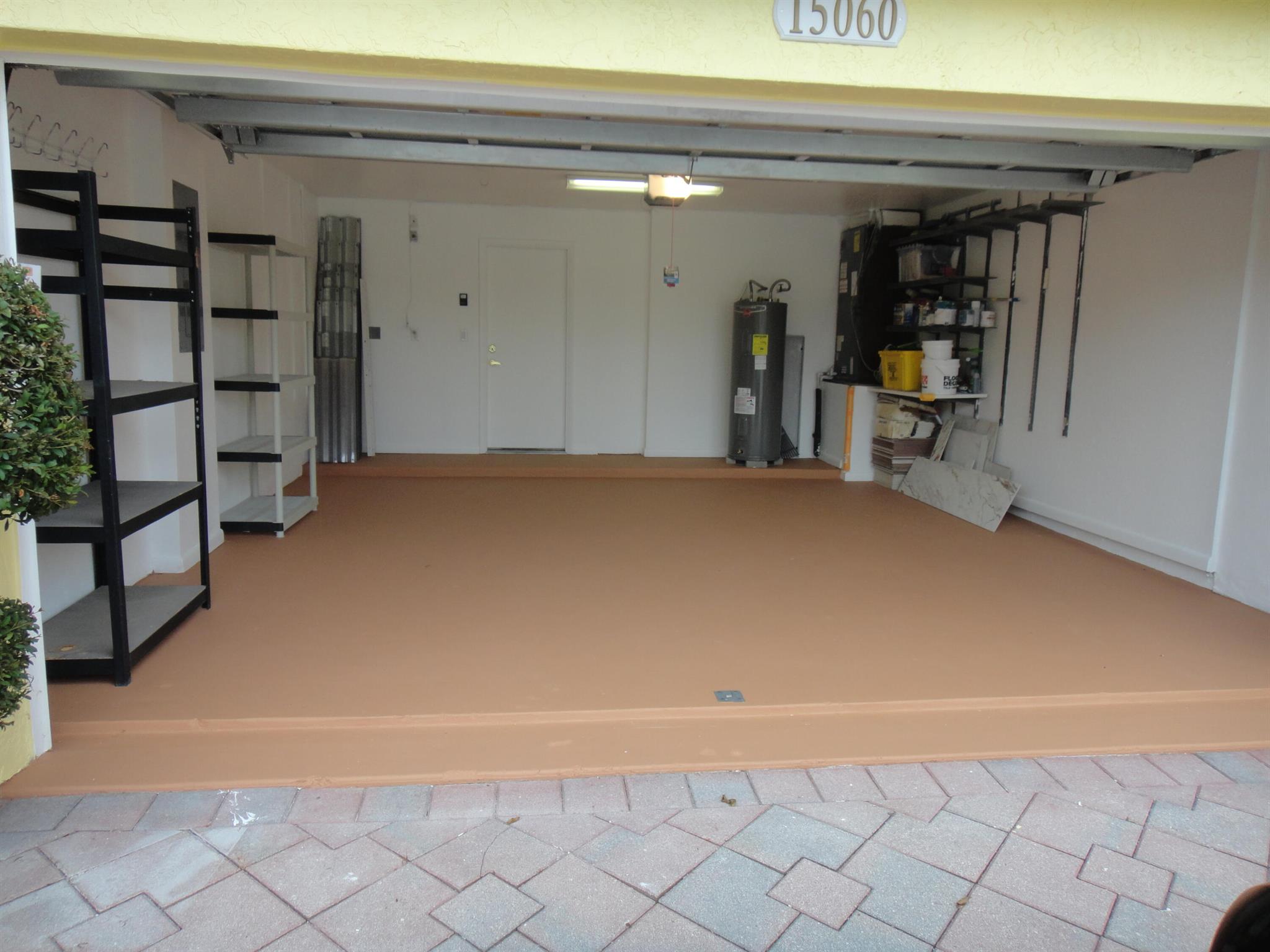 LAKEFIELD OF THE LANDINGS - Residential Lease