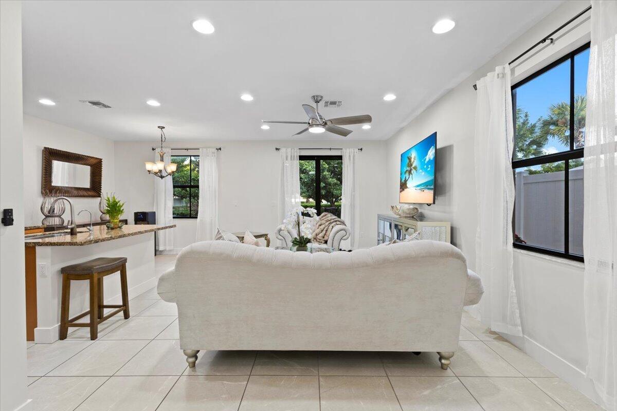 MEDITERRANEA - Residential