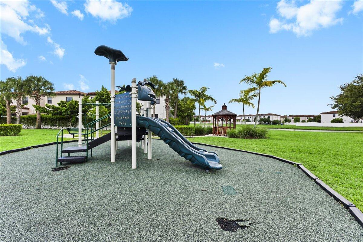 MEDITERRANEA - Residential