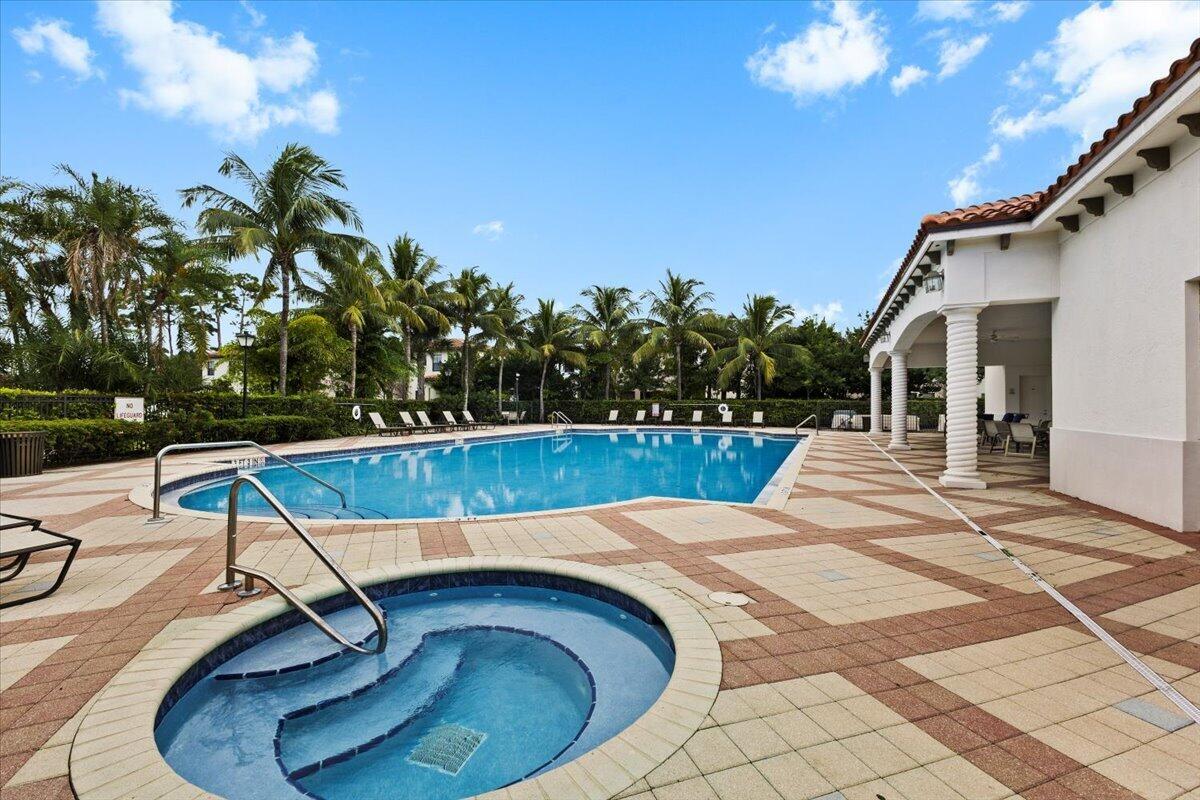 MEDITERRANEA - Residential