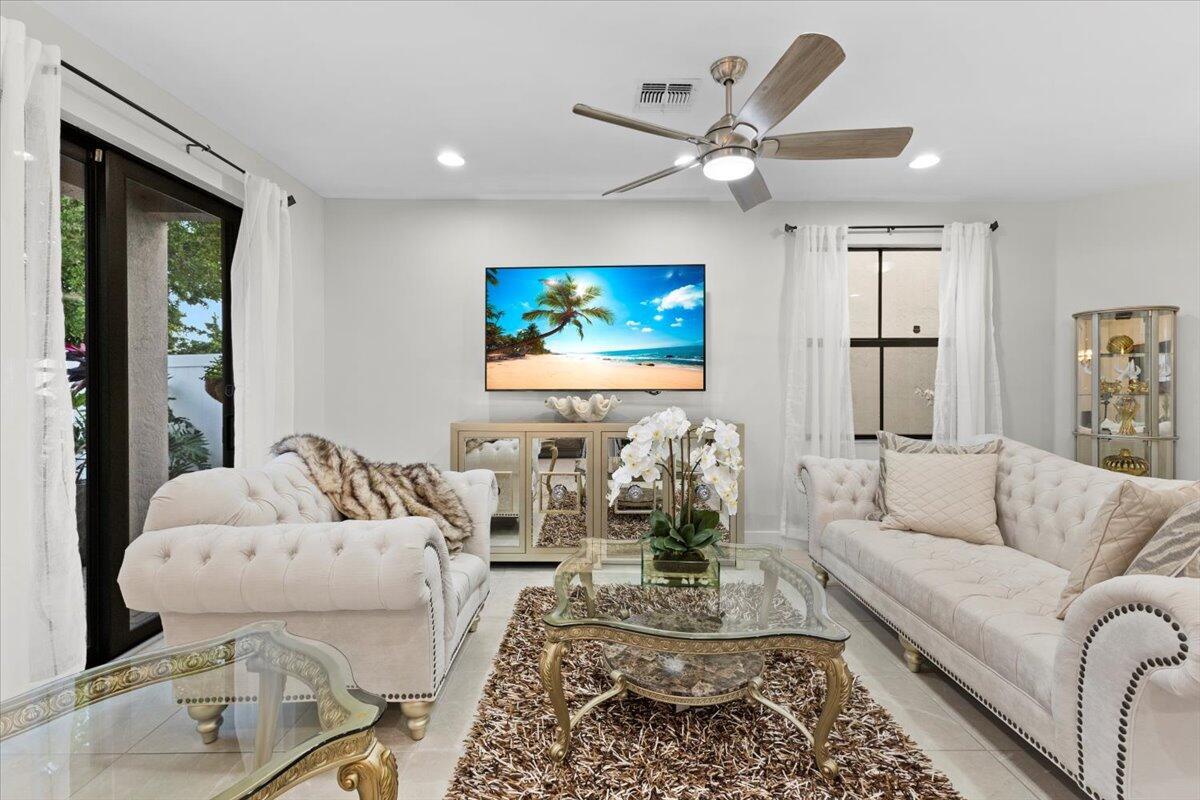 MEDITERRANEA - Residential