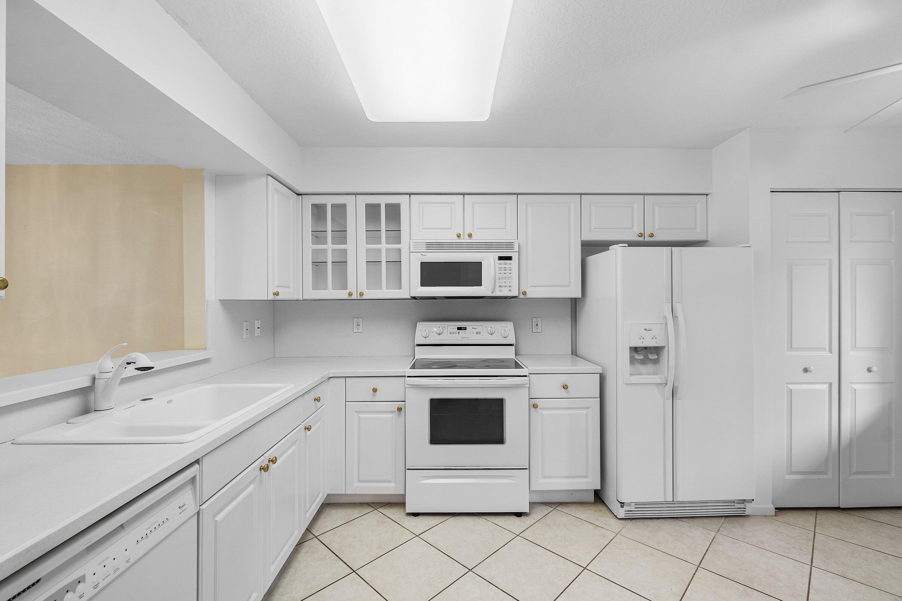 Coral Lakes - Residential