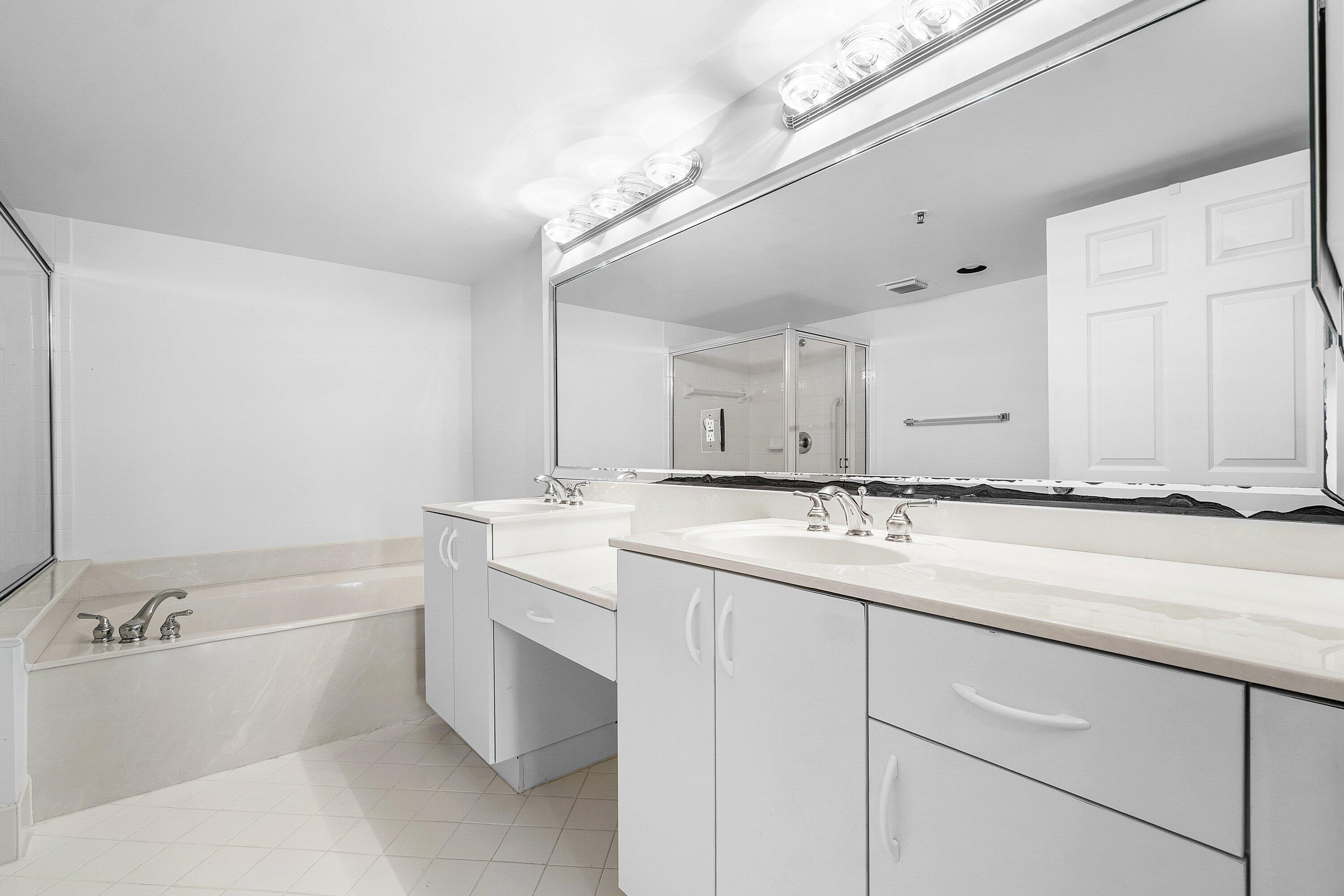 Coral Lakes - Residential