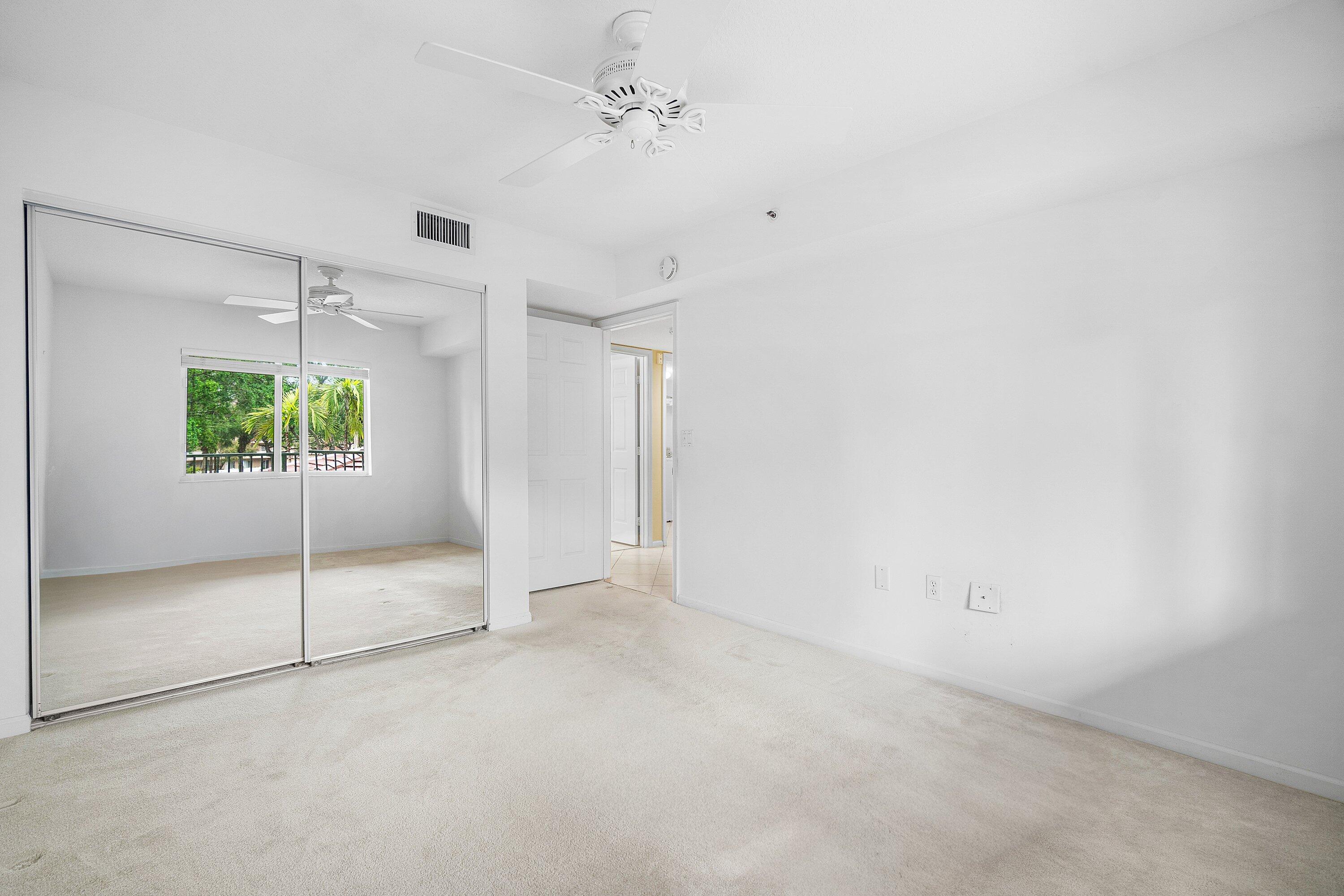 Coral Lakes - Residential