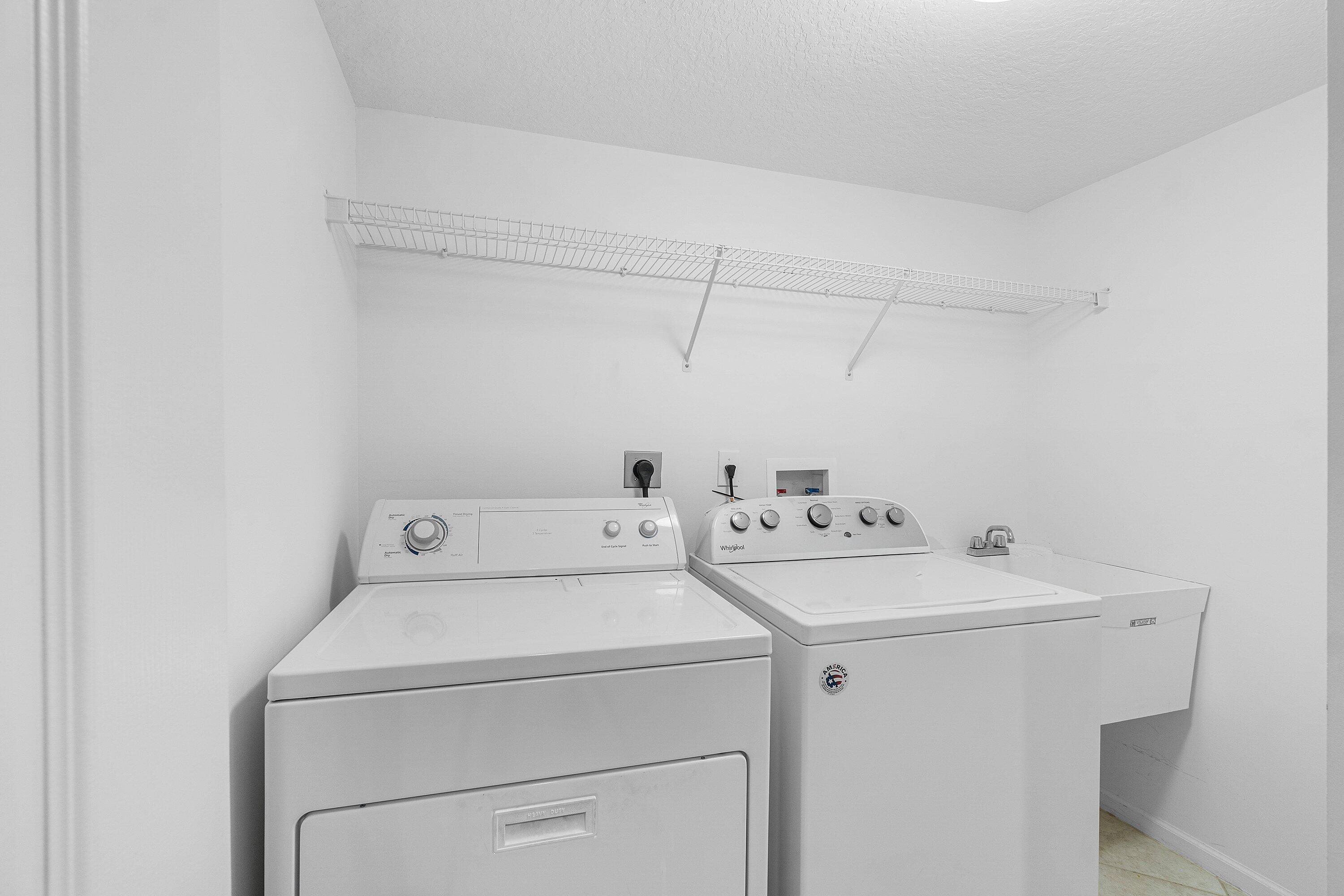 Coral Lakes - Residential