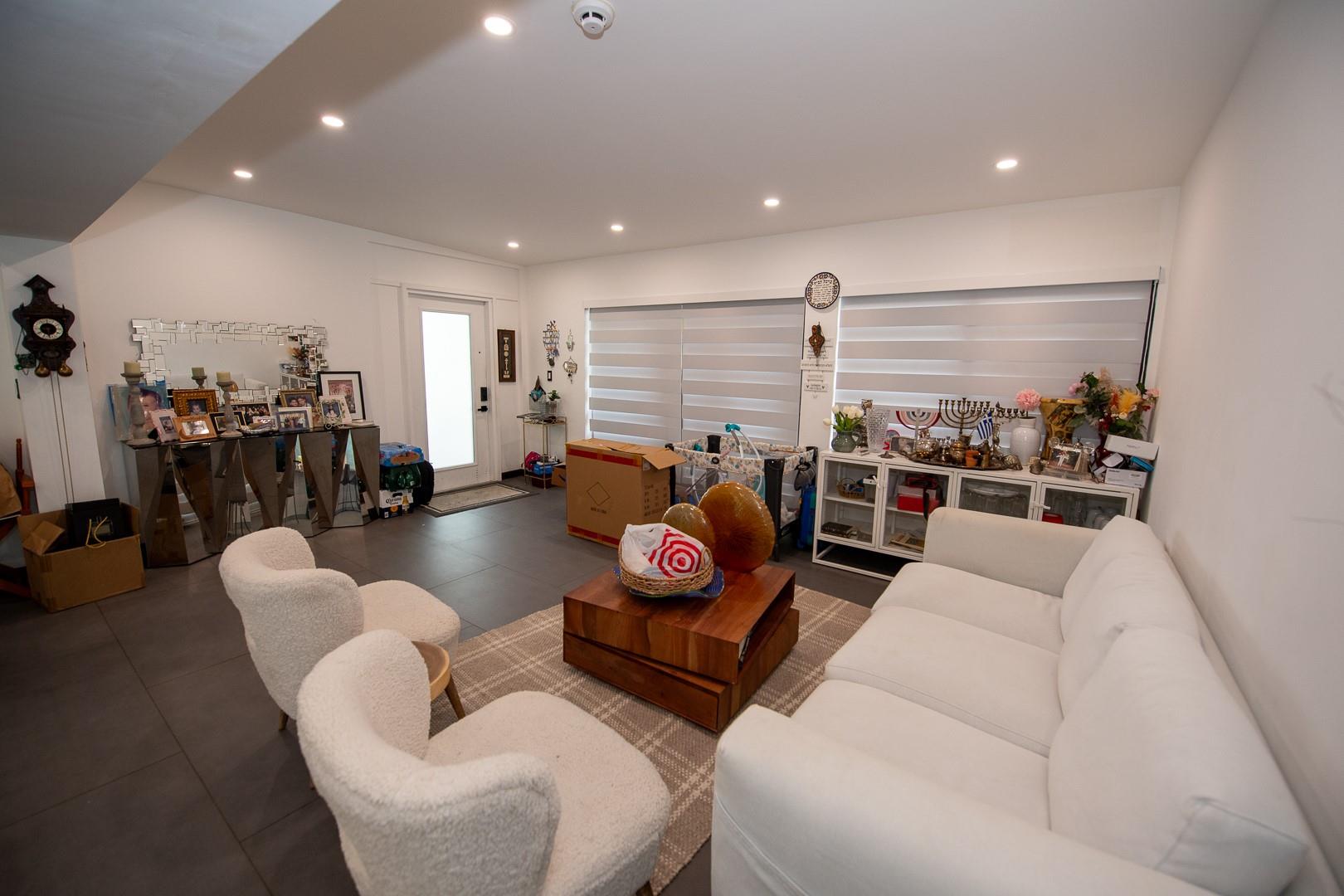 Sky Lake - Residential