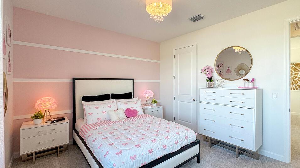 BRYSTOL AT WYDLER - Residential