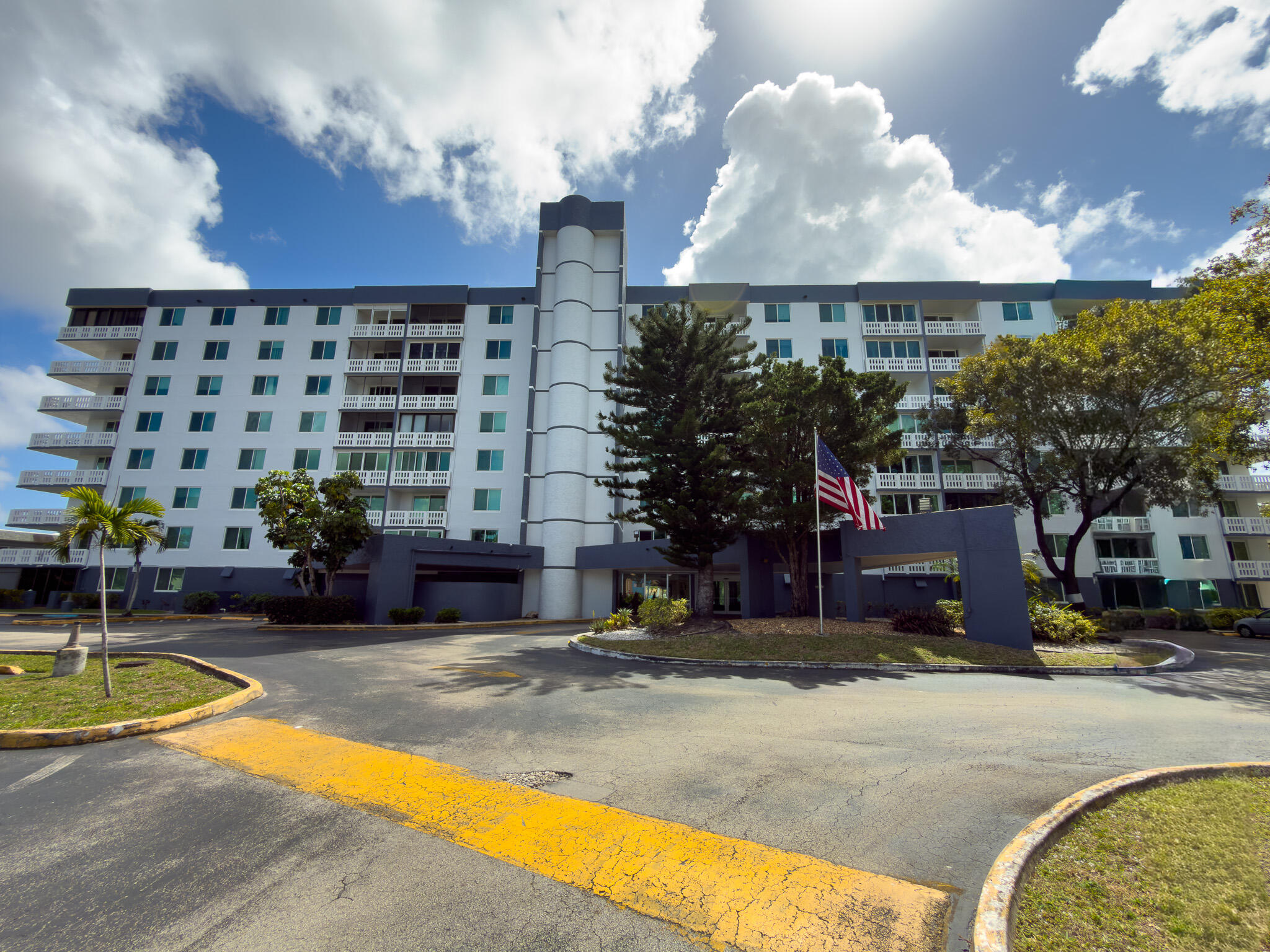 HILLCREST EAST NO 20 CONDO - Residential Lease