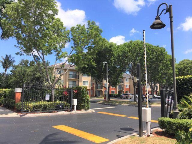 4155 N Haverhill Road 1409