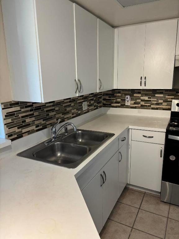 4155 N Haverhill Road 1409