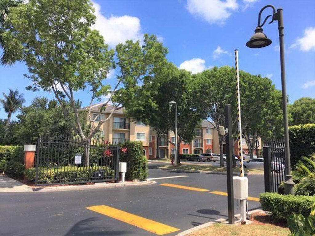 Photo of 4155 N Haverhill Road #1409, West Palm Beach, FL 33417 (MLS # R11148050)