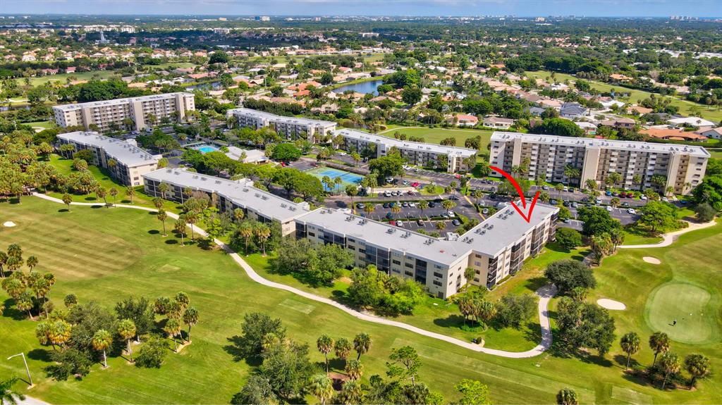 DEER CREEK COUNTRY CLUB - Residential