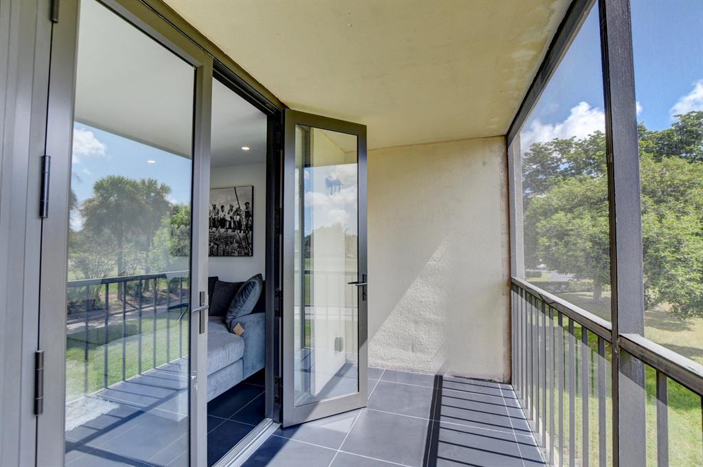 DEER CREEK COUNTRY CLUB - Residential