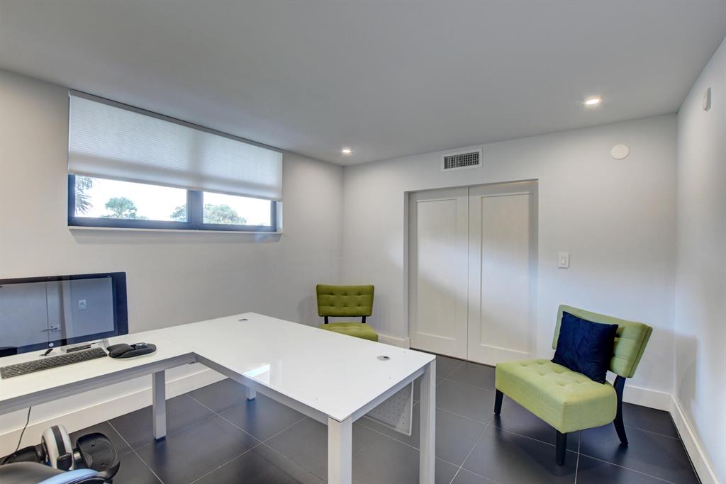 DEER CREEK COUNTRY CLUB - Residential