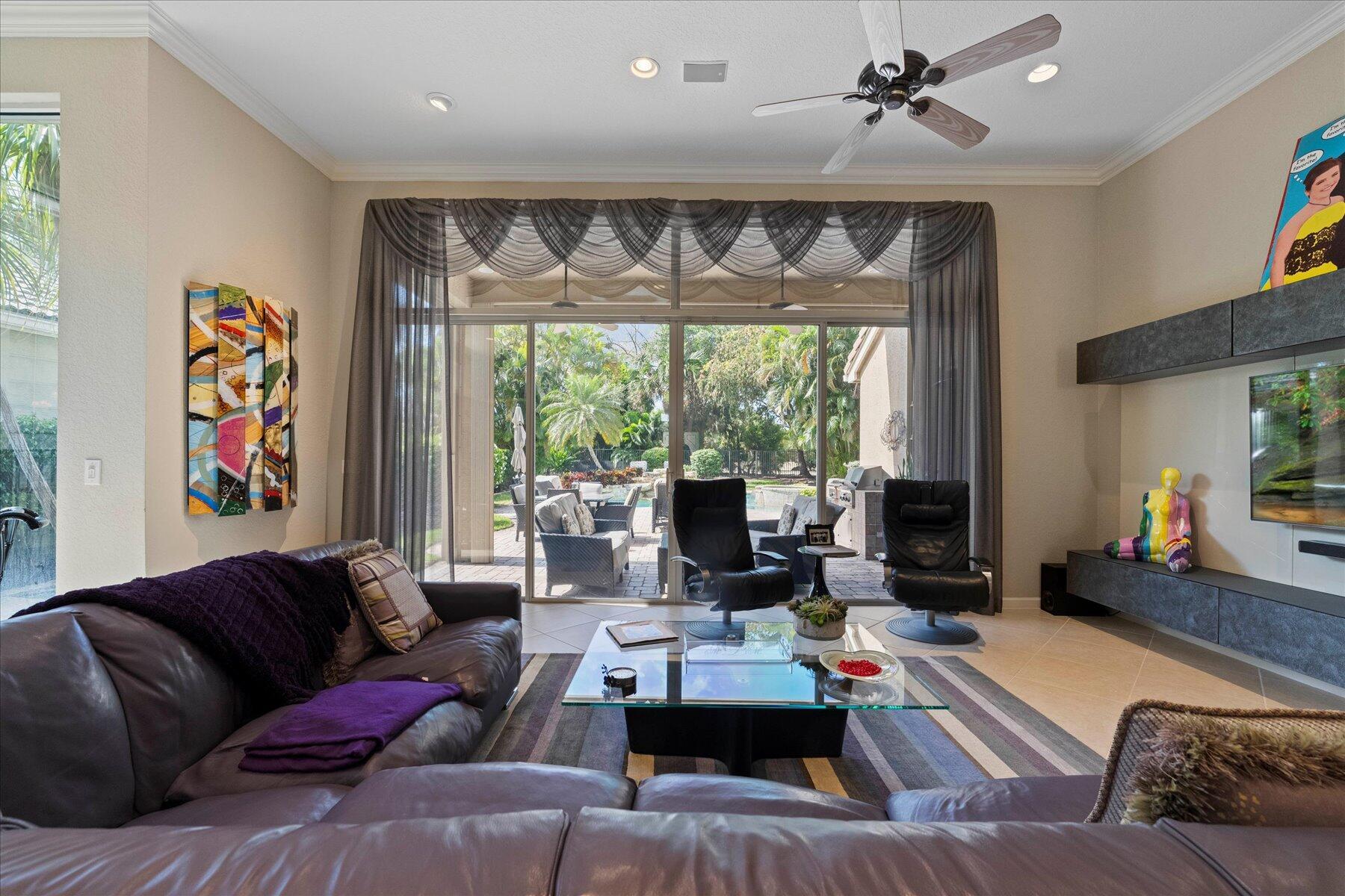 WYCLIFFE TR N - Residential