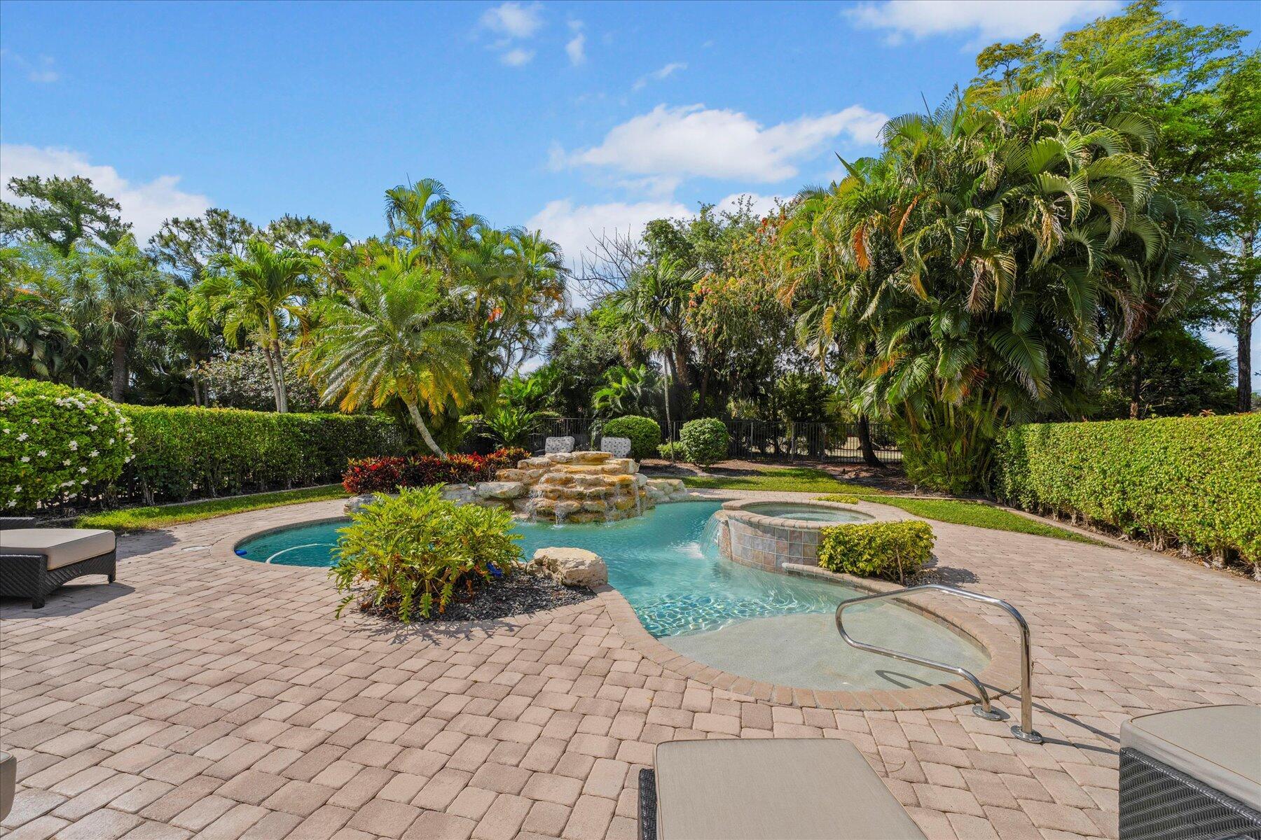 WYCLIFFE TR N - Residential