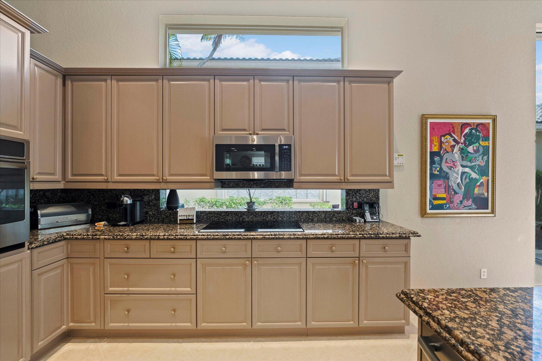 WYCLIFFE TR N - Residential