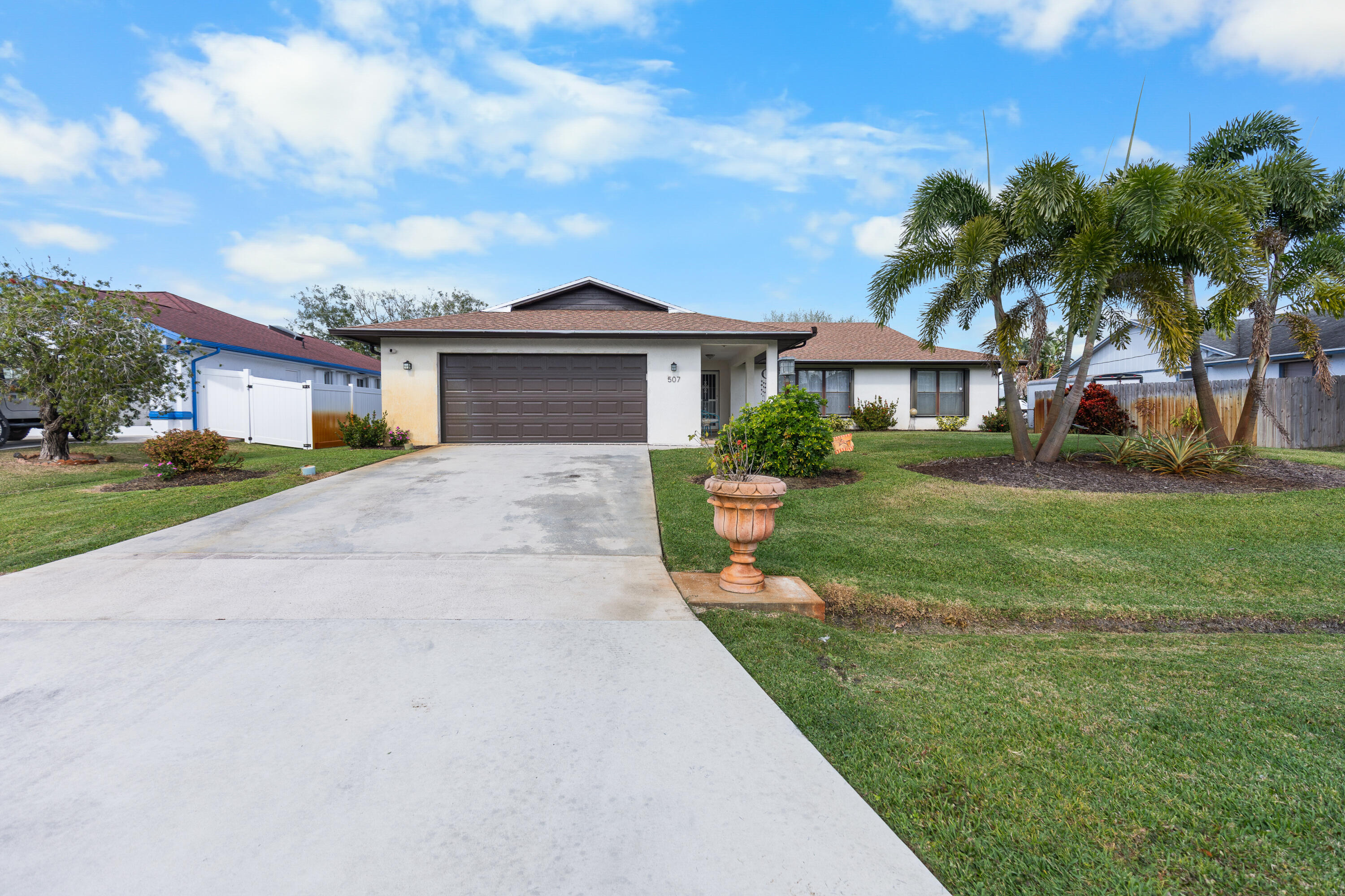 PORT ST LUCIE SECTION 27 - Residential