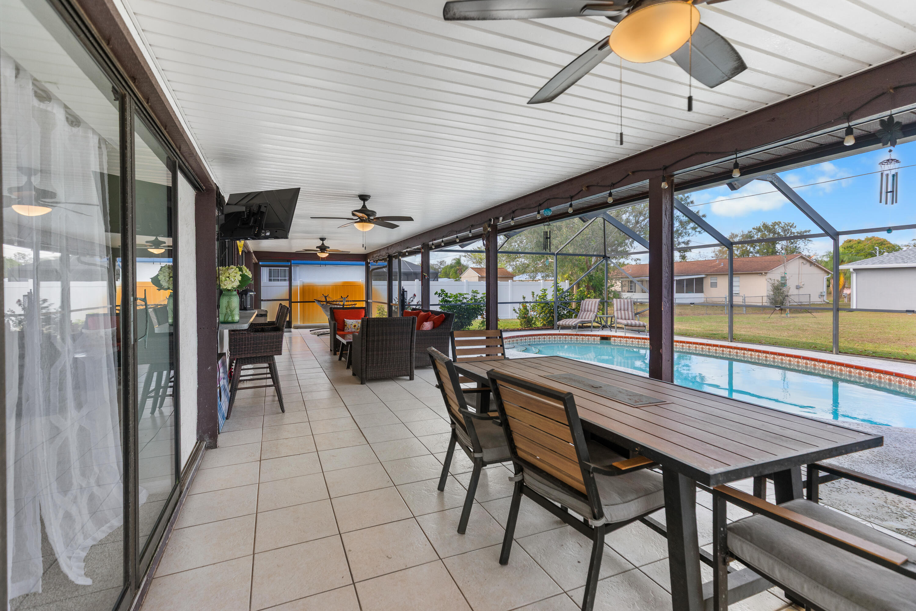 PORT ST LUCIE SECTION 27 - Residential