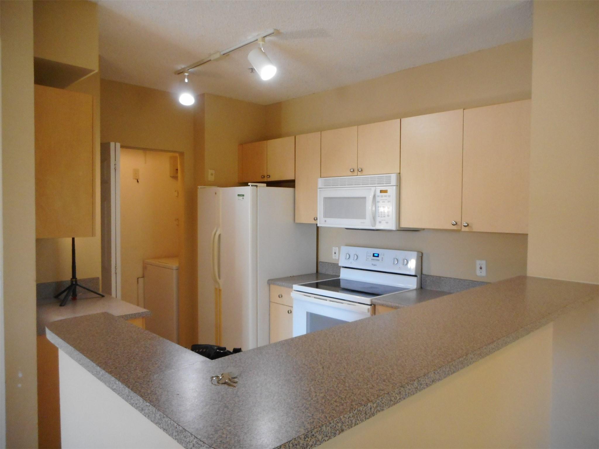 Saint Andrews Condo - Residential Lease