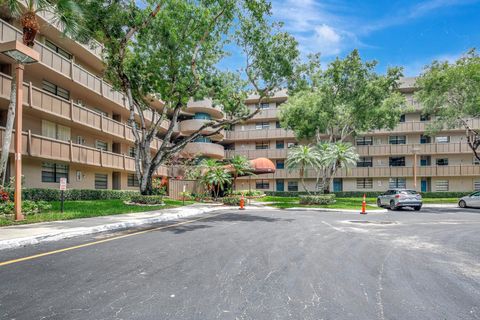 A home in Pembroke Pines