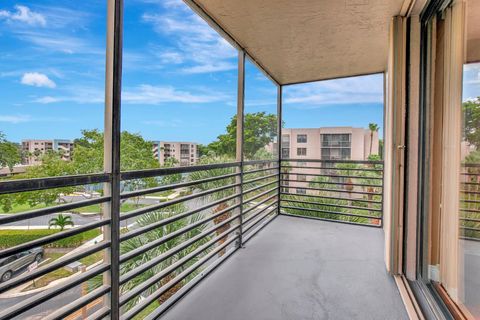 A home in Pembroke Pines