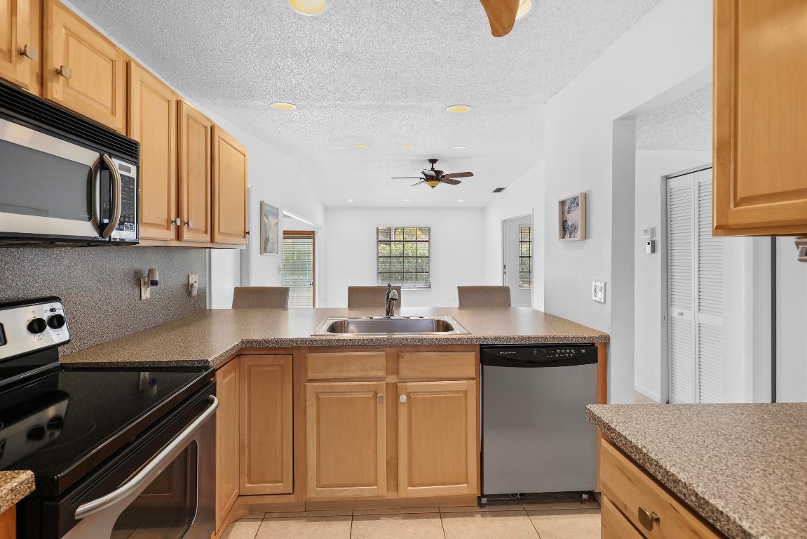 KINGS POINT 4 - Residential