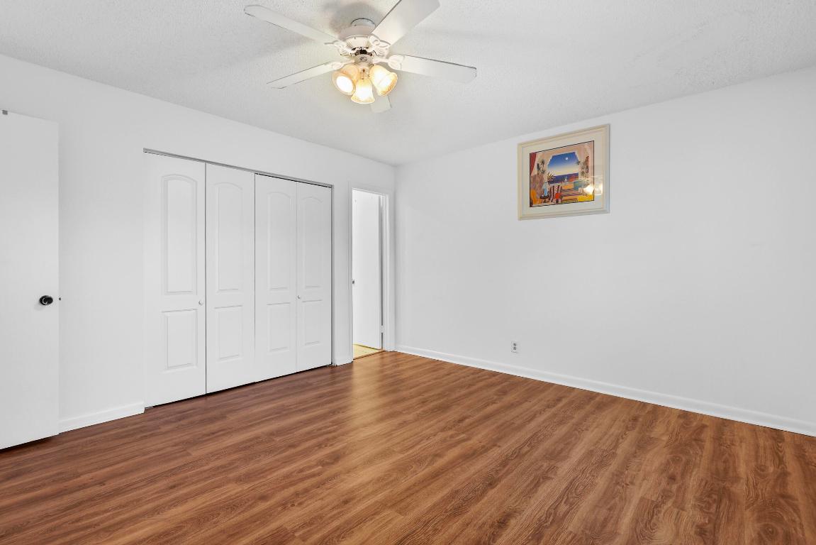 KINGS POINT 4 - Residential