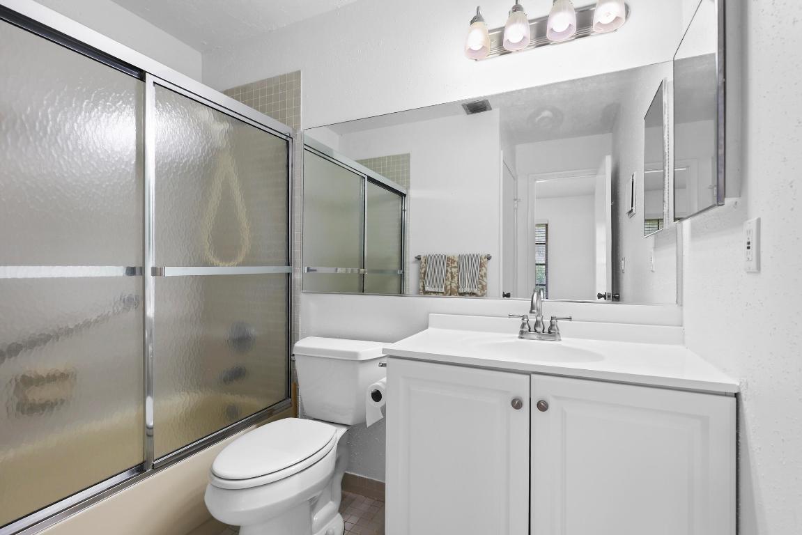 KINGS POINT 4 - Residential