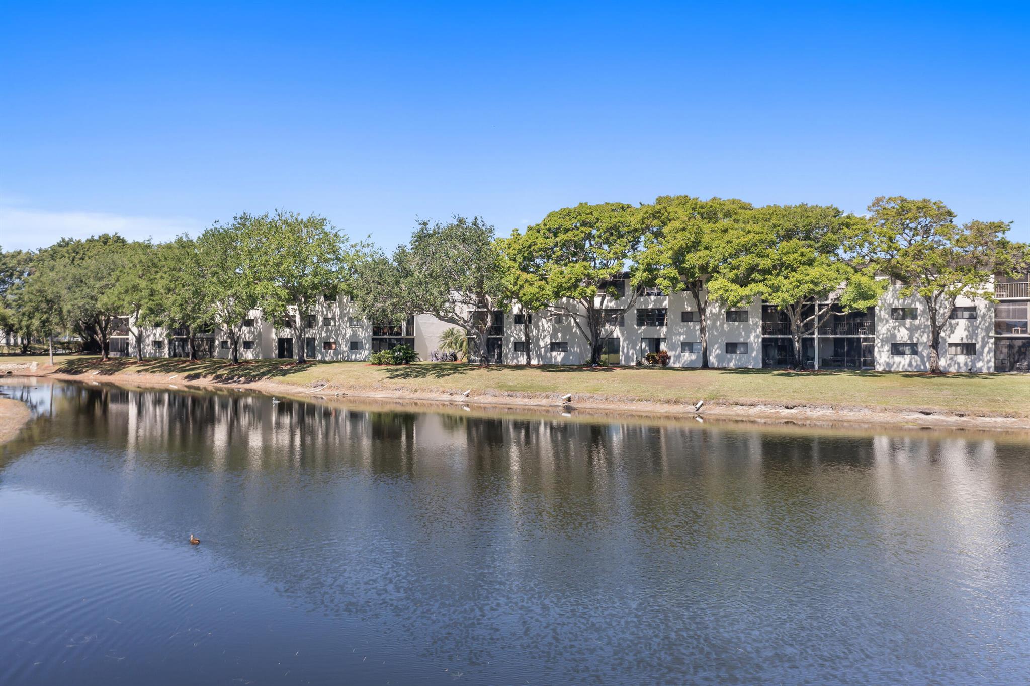 15244 Lakes Of Delray Boulevard 105
