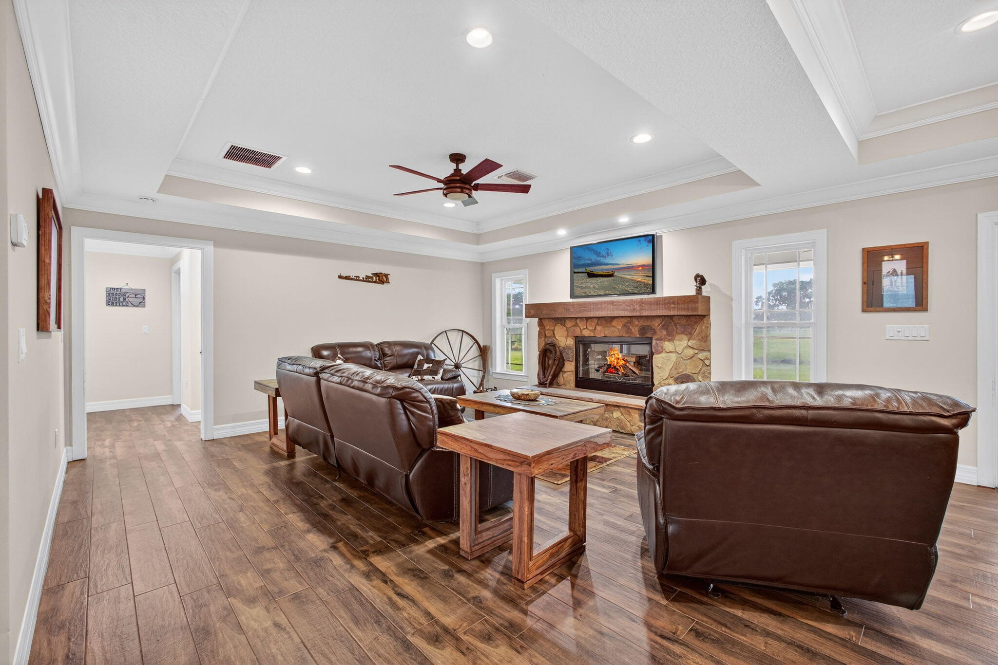 SUNCREEK RANCH - Residential