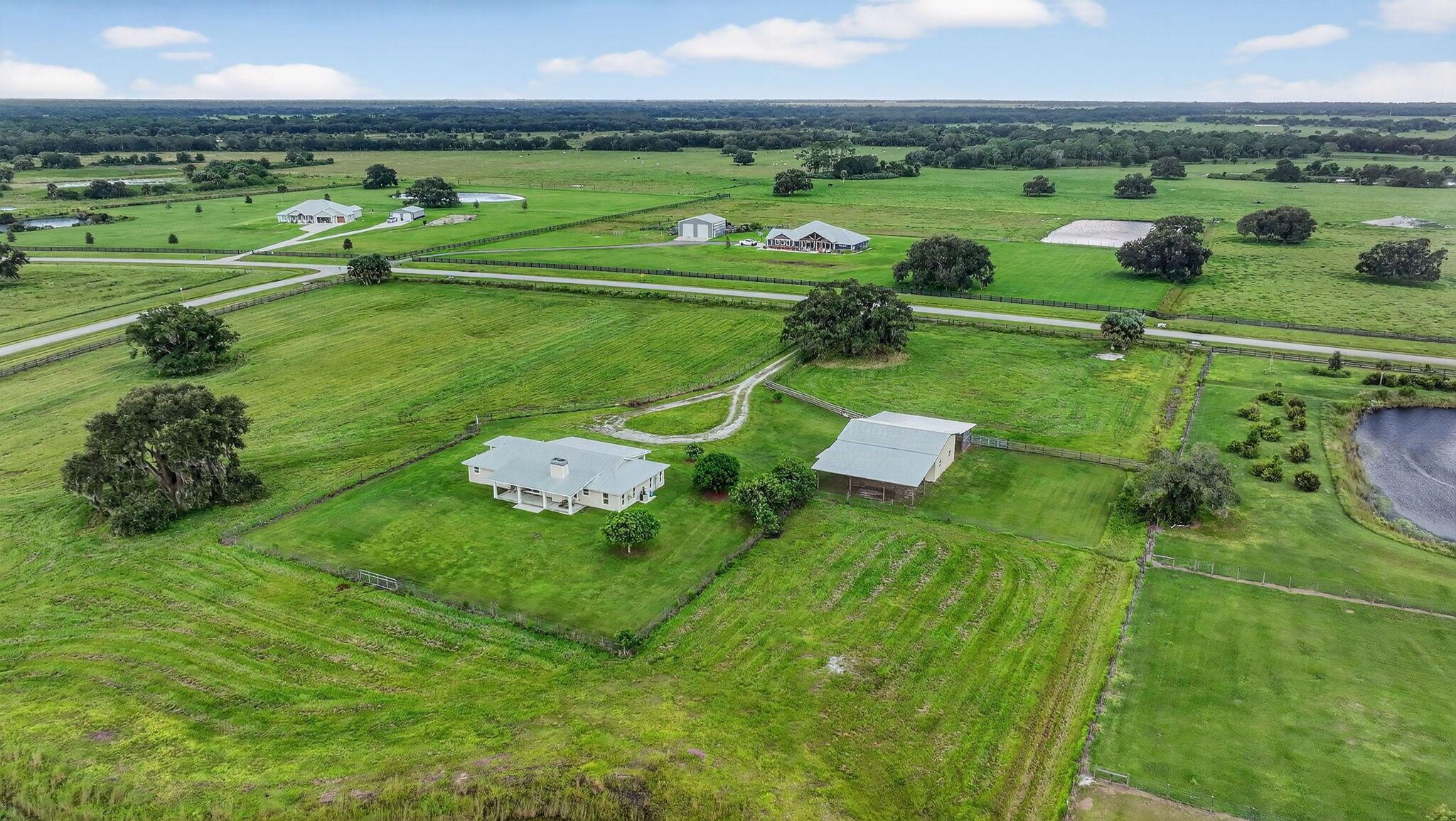 SUNCREEK RANCH - Residential