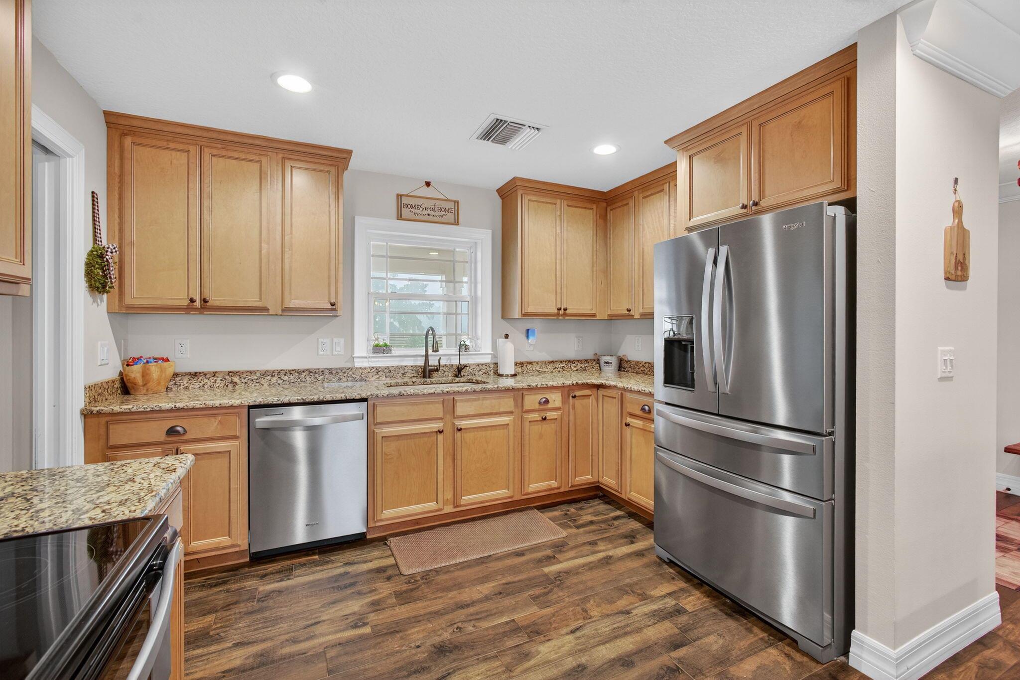 SUNCREEK RANCH - Residential