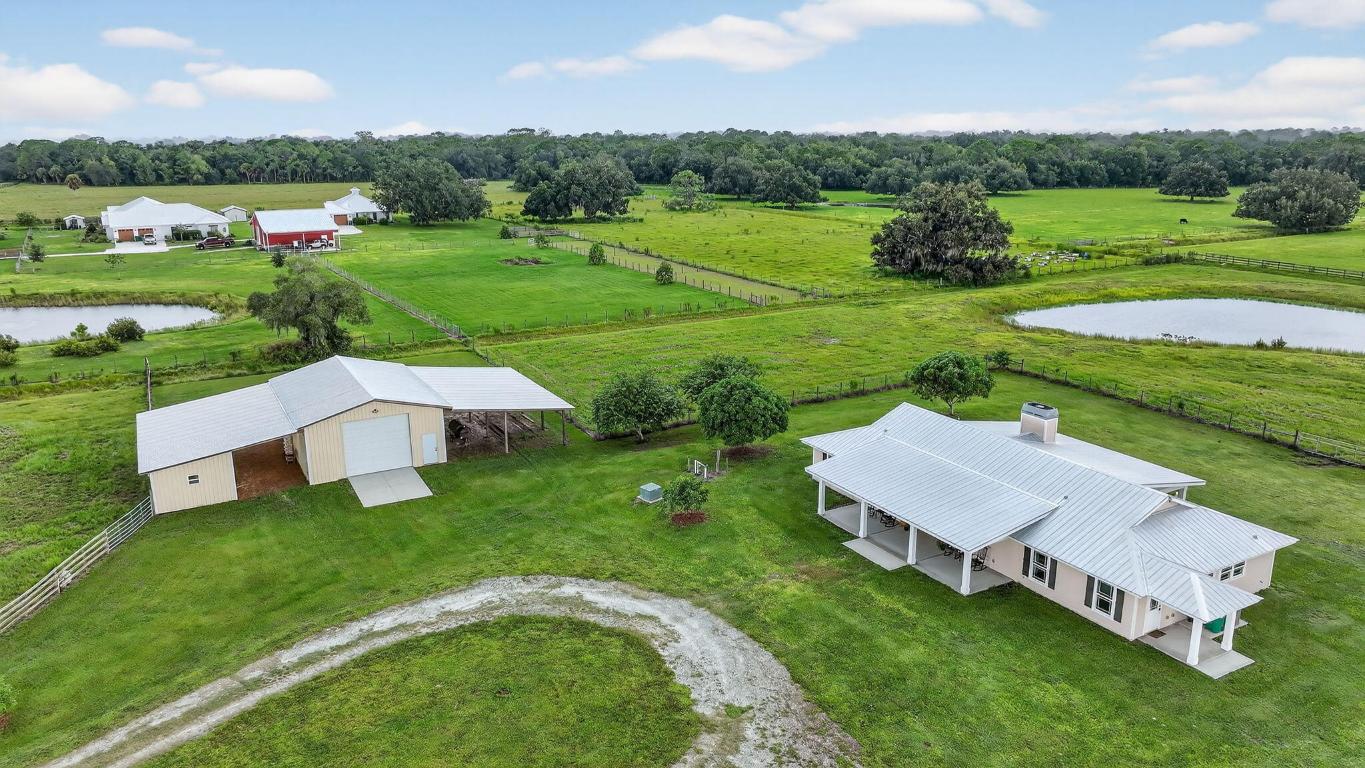 SUNCREEK RANCH - Residential