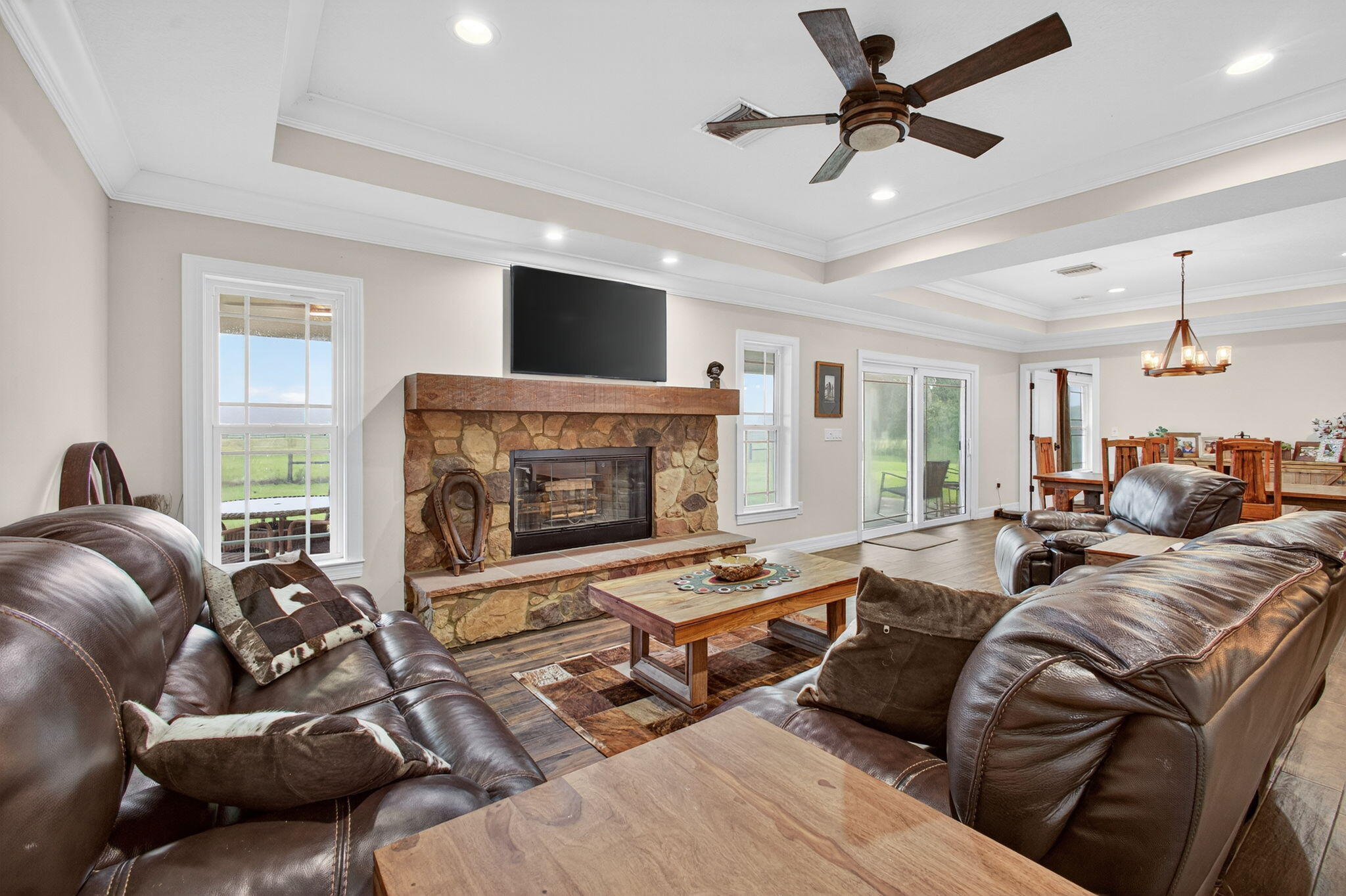 SUNCREEK RANCH - Residential