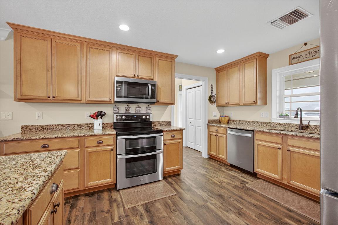 SUNCREEK RANCH - Residential