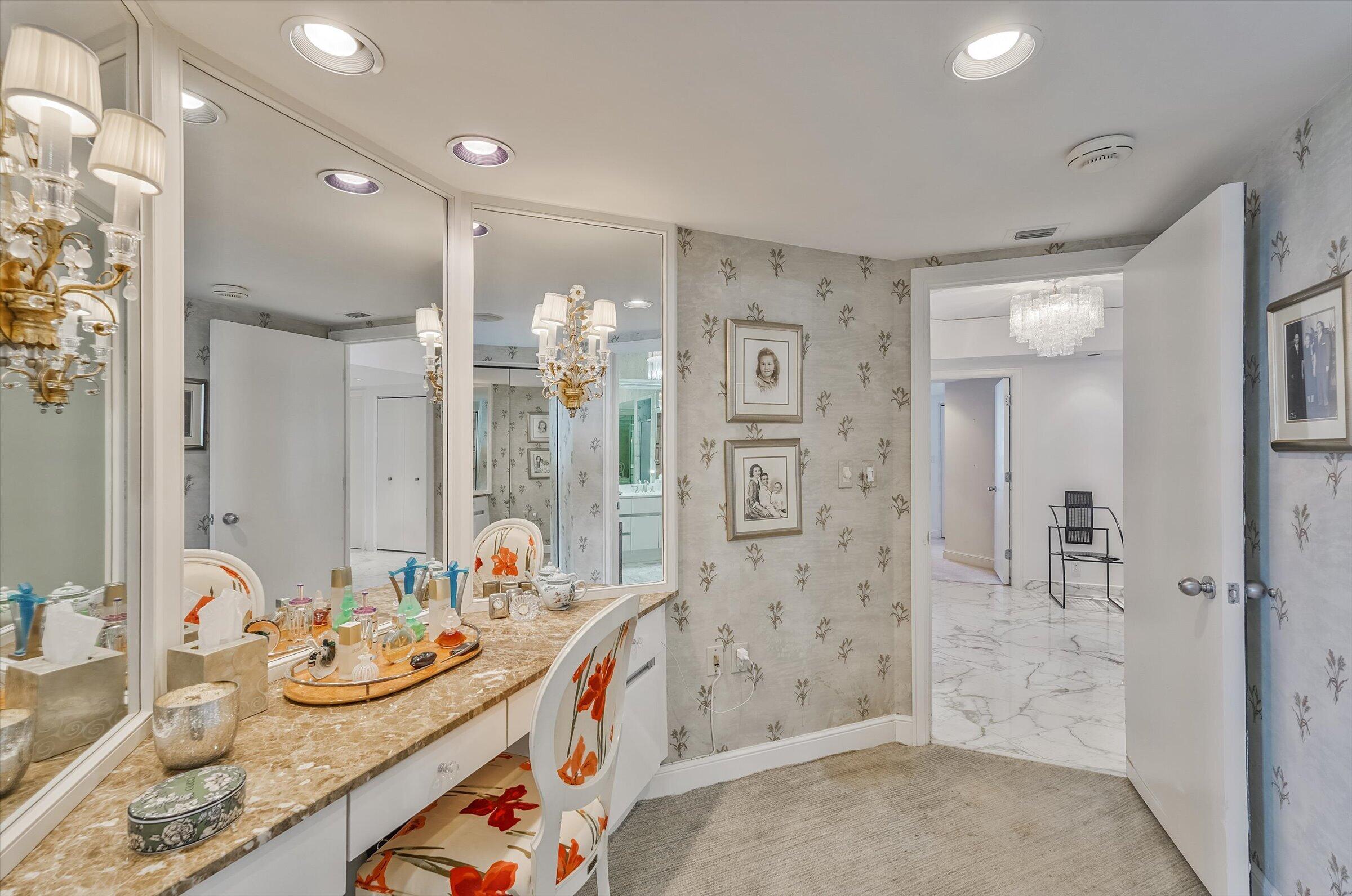 ENCLAVE OF PALM BEACH CONDO - Residential