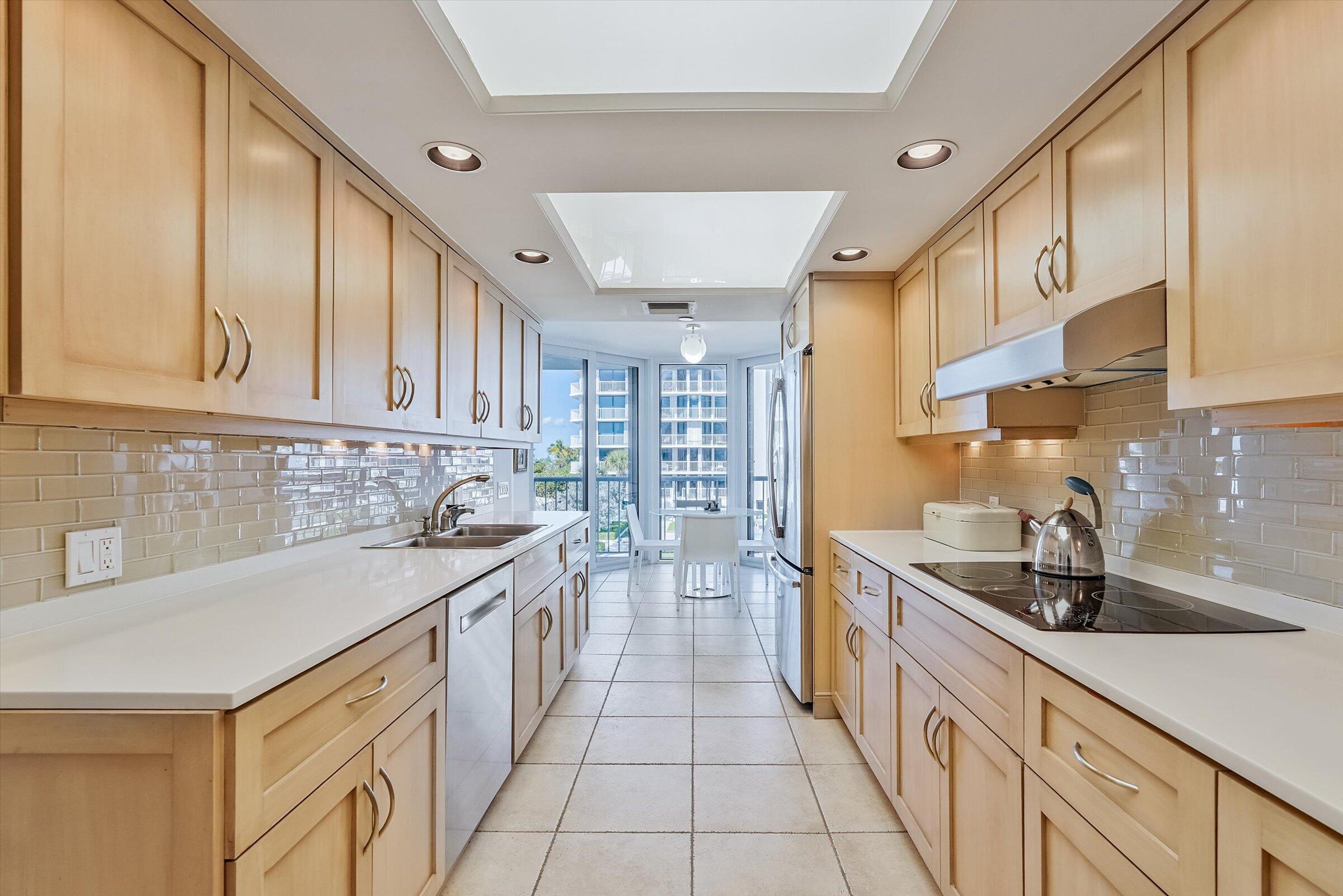 ENCLAVE OF PALM BEACH CONDO - Residential