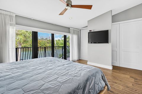 Tiny photo for 605 NE 19th Avenue, Deerfield Beach, FL 33441 (MLS # B26011658)