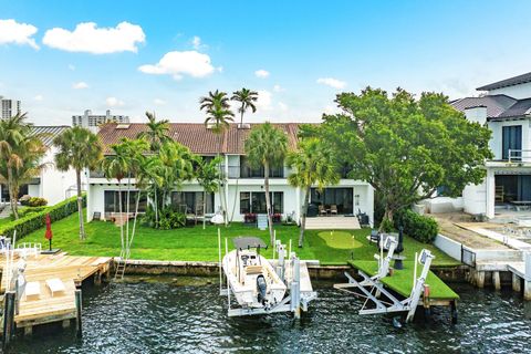 Photo of 605 NE 19th Avenue, Deerfield Beach, FL 33441 (MLS # B26011658)