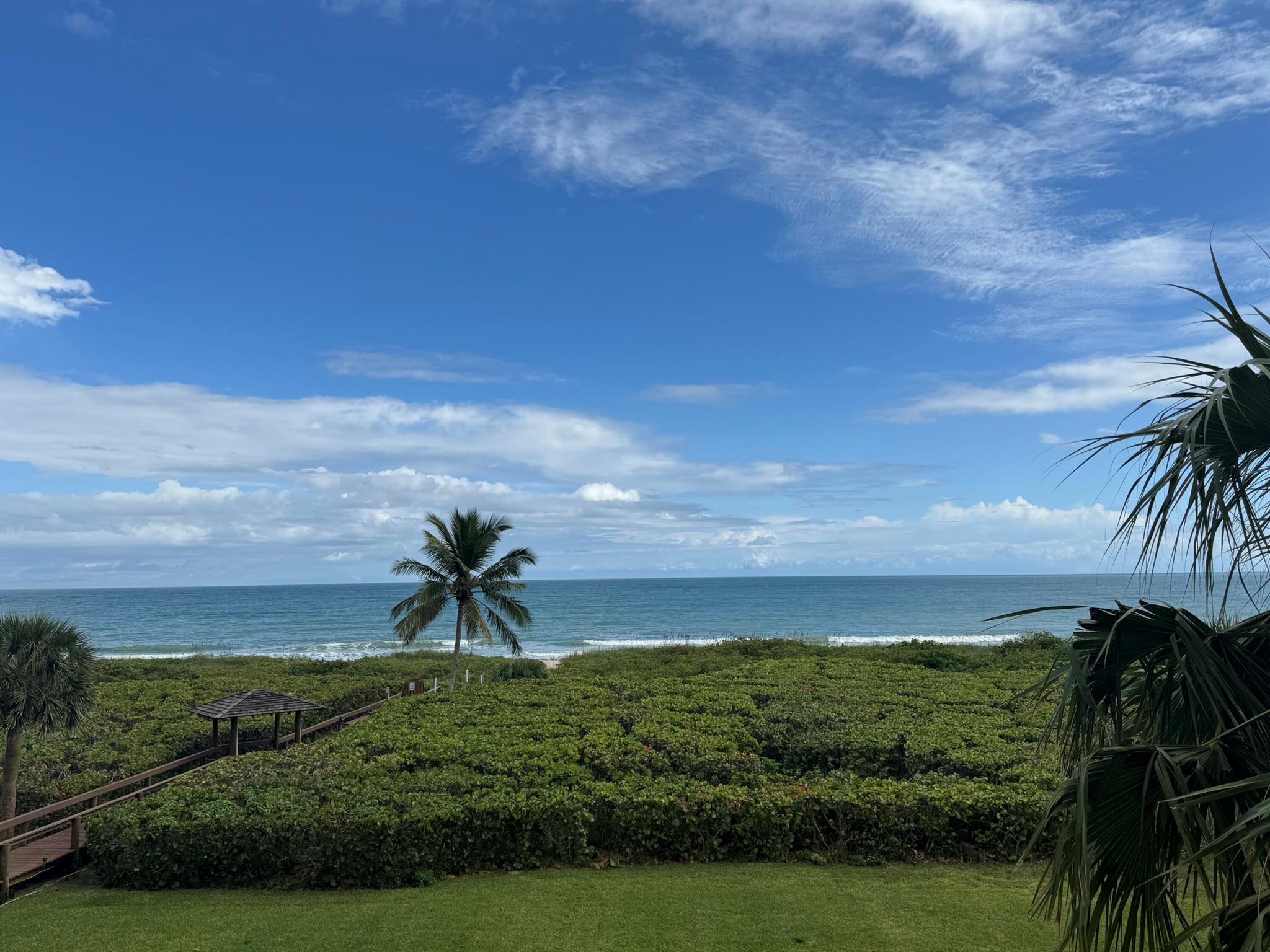 SEA PALMS CONDOMINIUM - Residential Lease