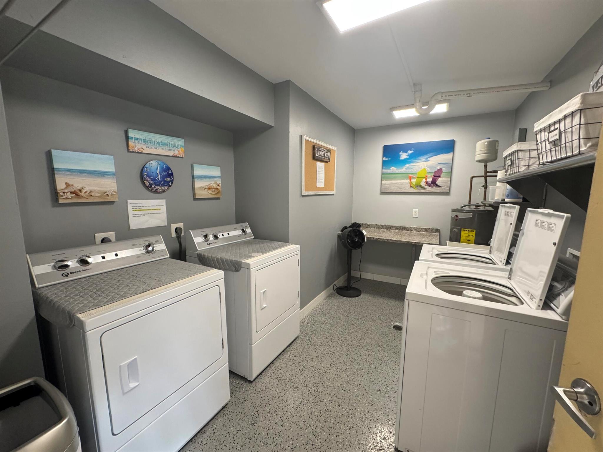 SEA PALMS CONDOMINIUM - Residential Lease