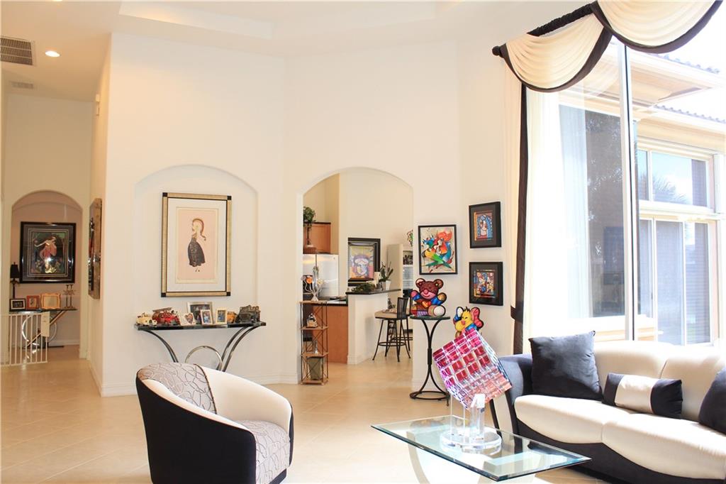 Heron Bay East 169-105 B - Residential