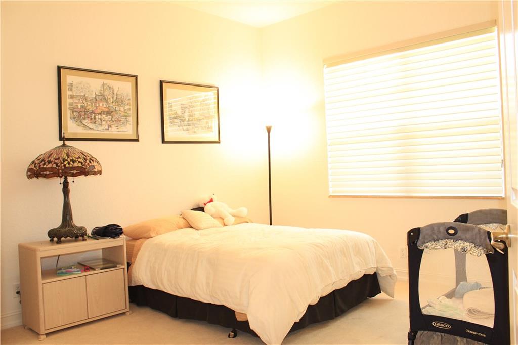 Heron Bay East 169-105 B - Residential