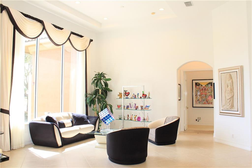 Heron Bay East 169-105 B - Residential