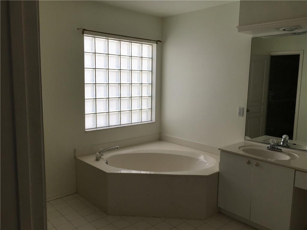 Land Sec 8 154-48 B - Residential